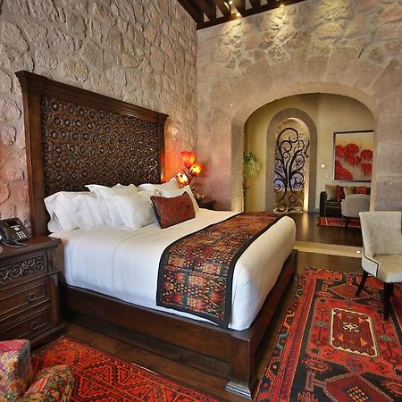 Hotel De La Soledad Морелия Экстерьер фото