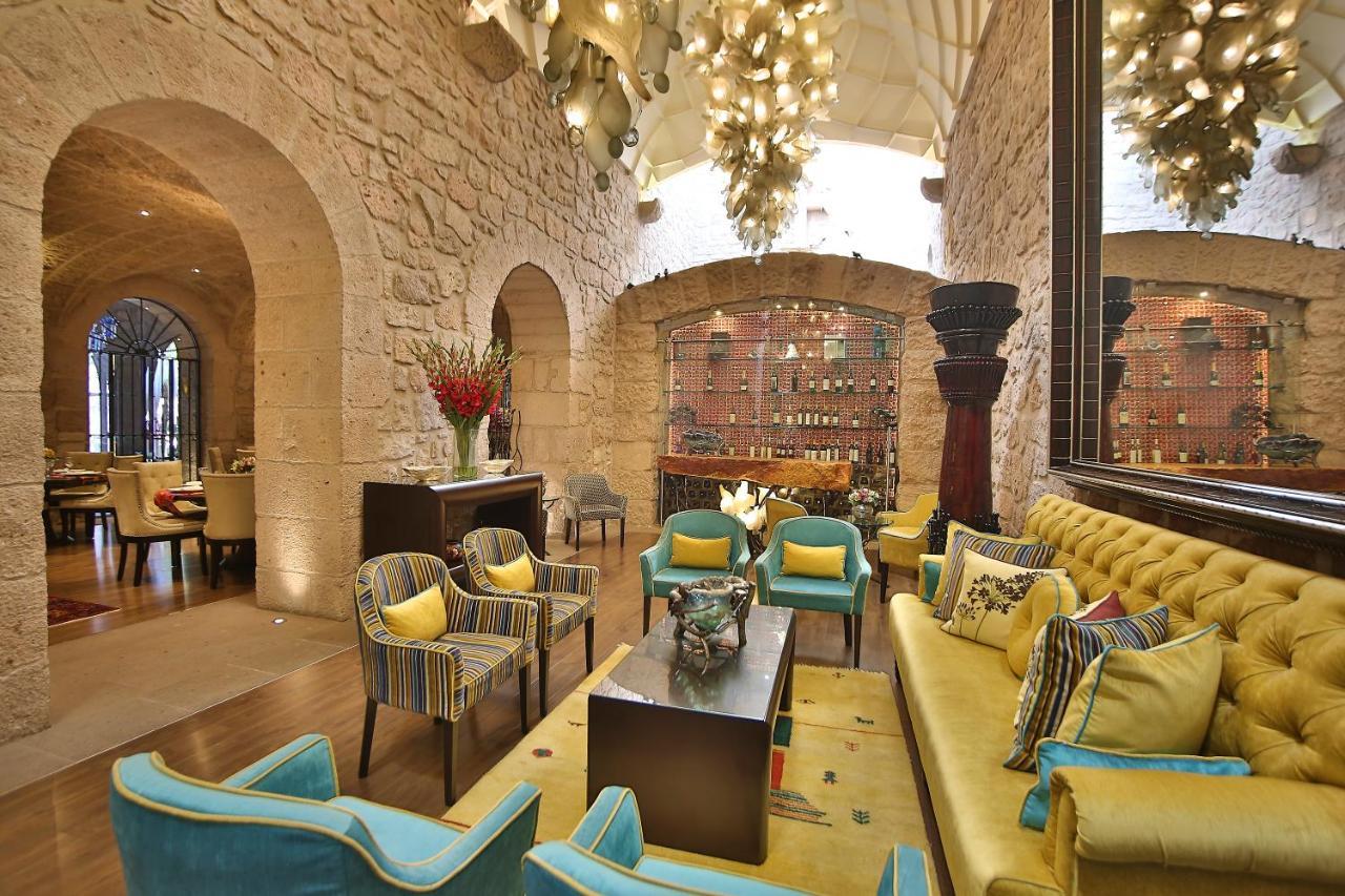 Hotel De La Soledad Морелия Экстерьер фото