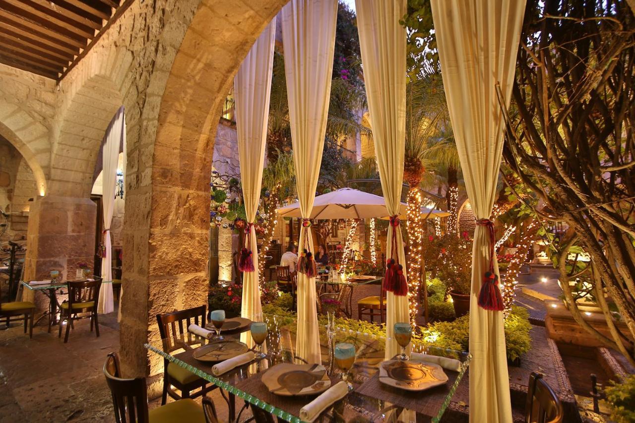 Hotel De La Soledad Морелия Экстерьер фото