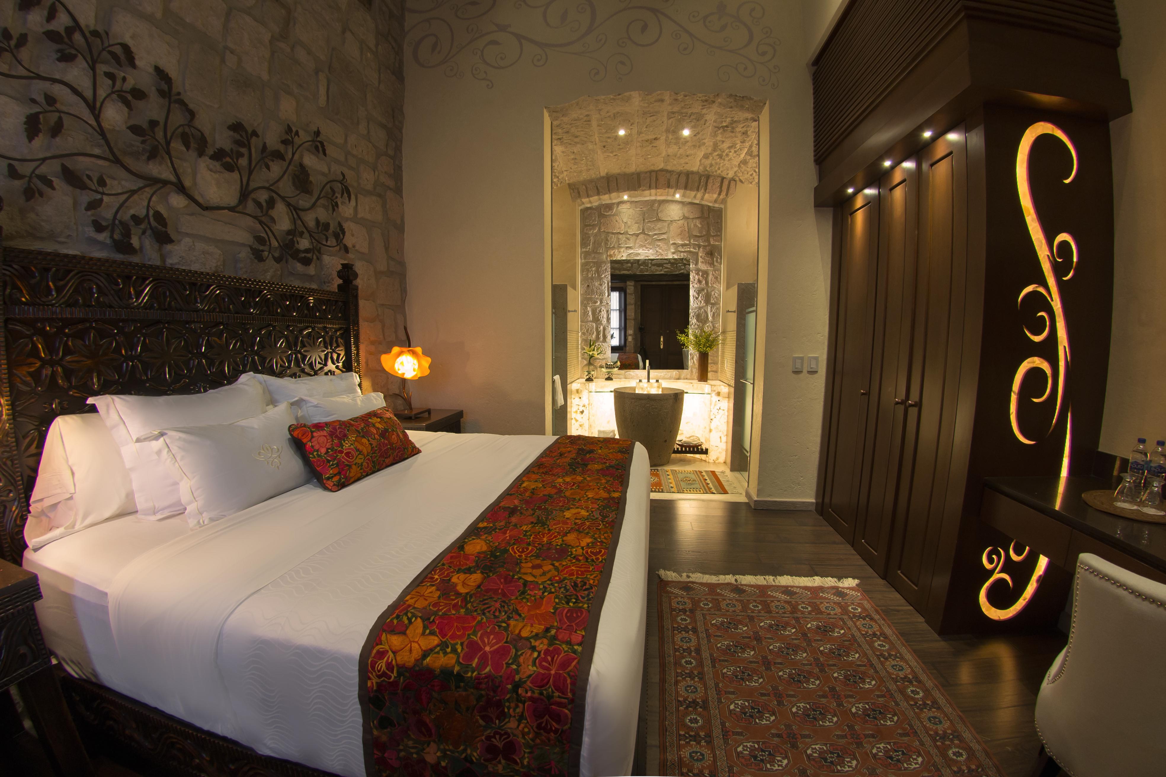 Hotel De La Soledad Морелия Экстерьер фото