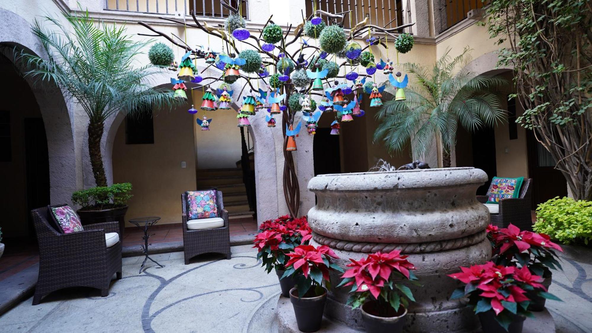Hotel De La Soledad Морелия Экстерьер фото
